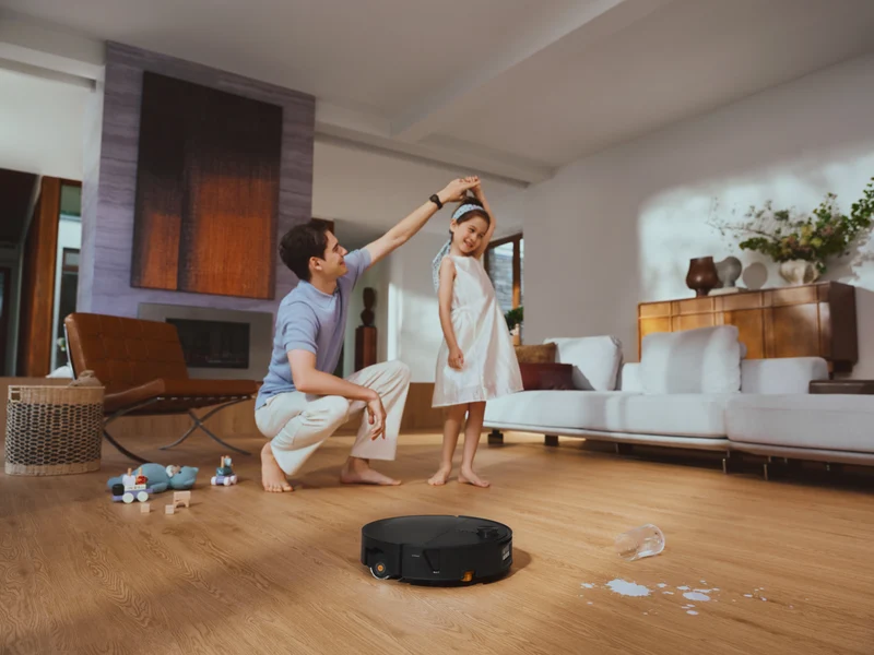 Roborock Saros 20 Flow Robotic Vacuum