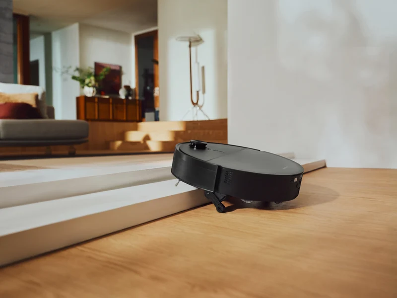 Roborock Saros 20 Flow Robotic Vacuum