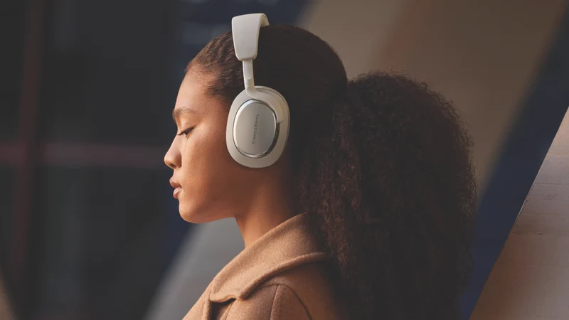 Bowers and Wilkins Px7 S3 Canvas White