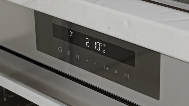 Haier 500 Series 90cm Electric Oven, 16 Functions, AIrfry, Steam Assist, Grey