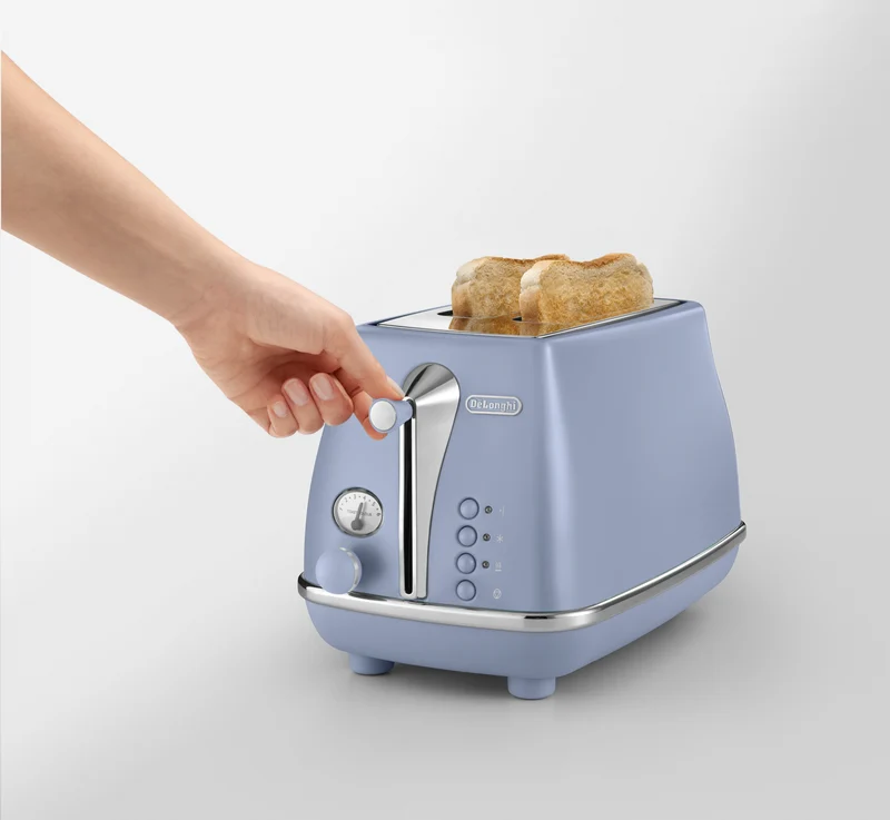 DeLonghi Icona Capitals 2 Slice Toaster Dubai Blue