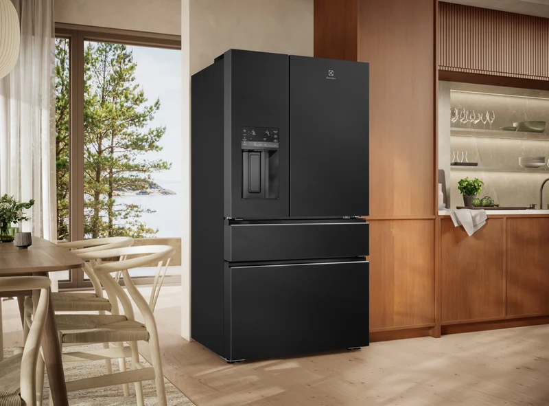Electrolux 609L French Door Refrigerator