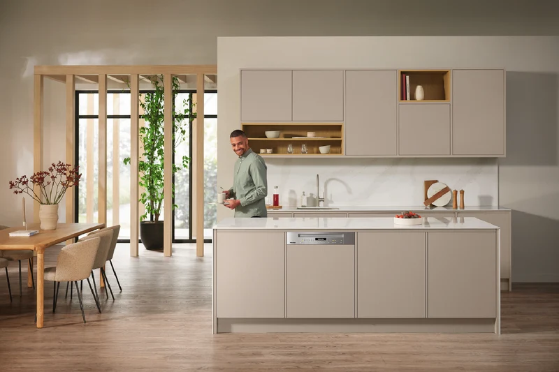 Miele 60cm Semi-Integrated Dishwasher with AutoOpen Drying and Automatic Dispensing PowerDisk CleanSteel Fascia