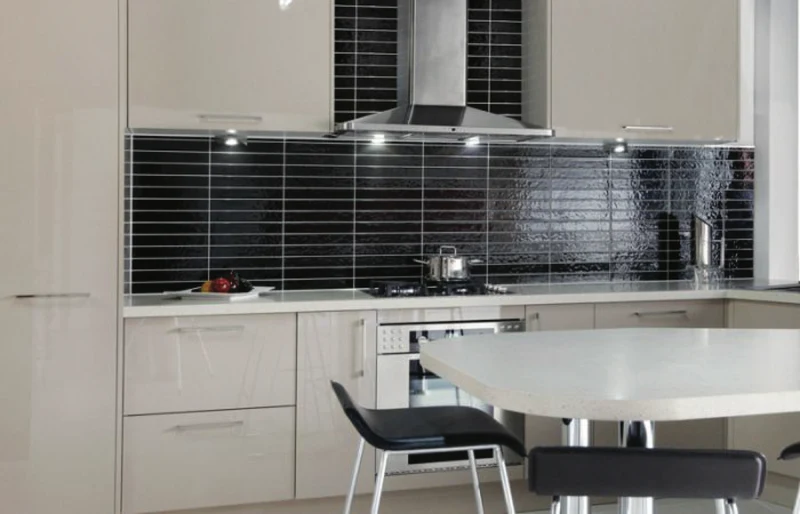 Schweigen 90cm Silent Canopy Rangehood, Stainless Steel ** 2 BOXES**