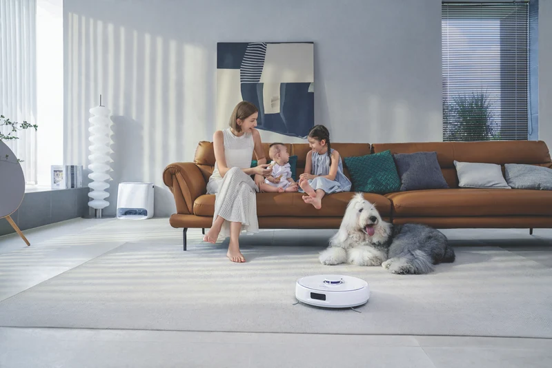 Narwal Freo X Ultra Robot Vacuum and Mop