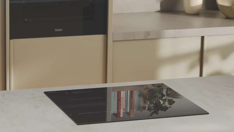Haier 500 Series 60cm Induction Cooktop, 4 Zone Flexi Zone, Low Current, Black Glass