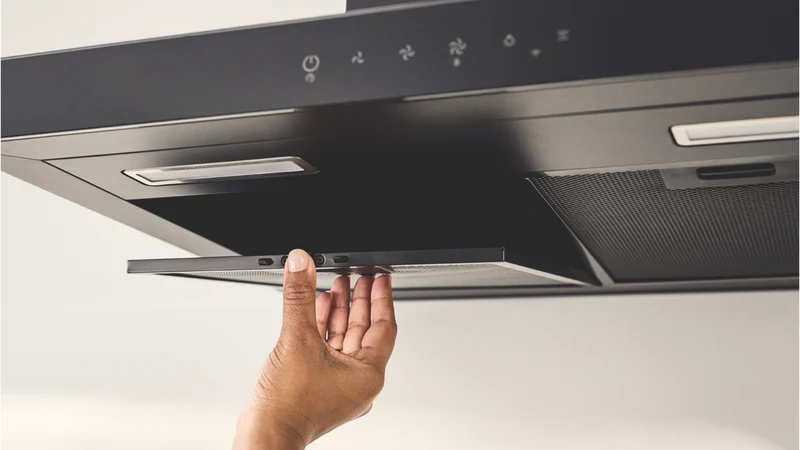 Haier 600 Series 60cm Box Chimney Wall Rangehood, Hood to Hob, Black