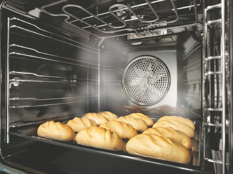 Miele 60cm Handleless Pyrolytic Oven with Rapid Cooling and Crisp Function Obsidian Black