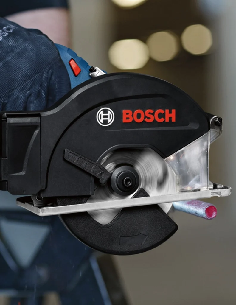 Sega Circolare BOSCH GKM 18V-50 (Solo corpo)
