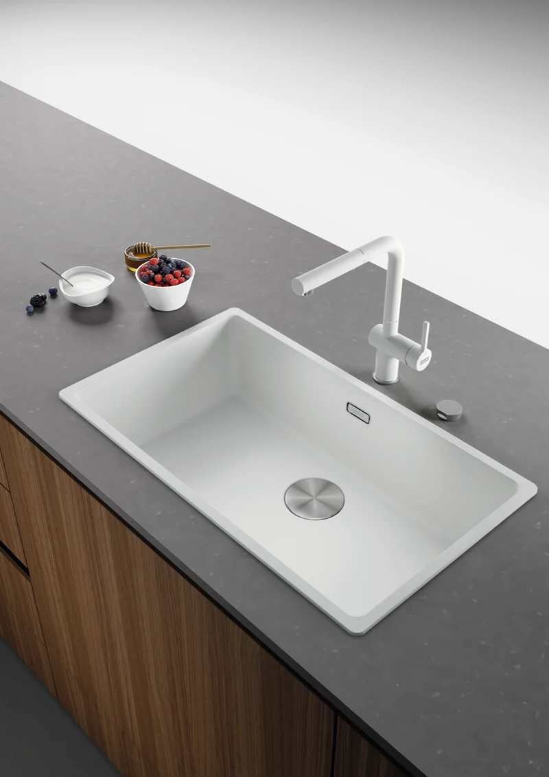 Franke Active L Pullout 2 Jets - Matt White