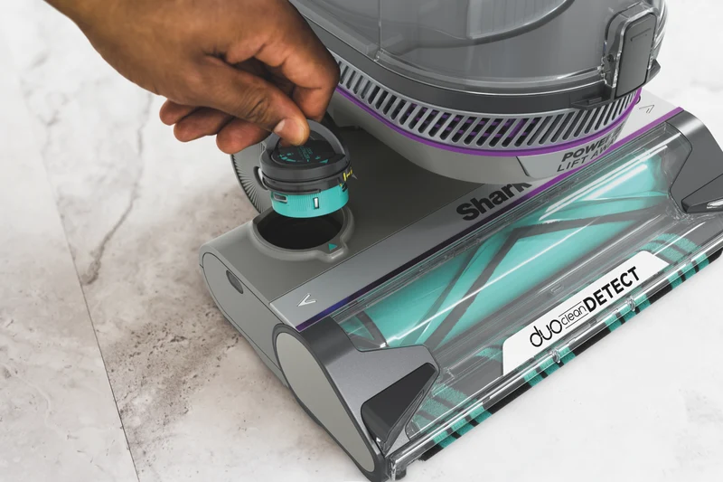 Shark Power Detect Pro Upright Vacuum