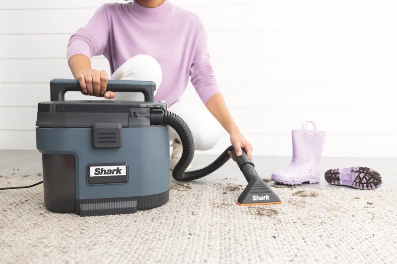 Shark MessMaster Portable Wet/Dry Vacuum