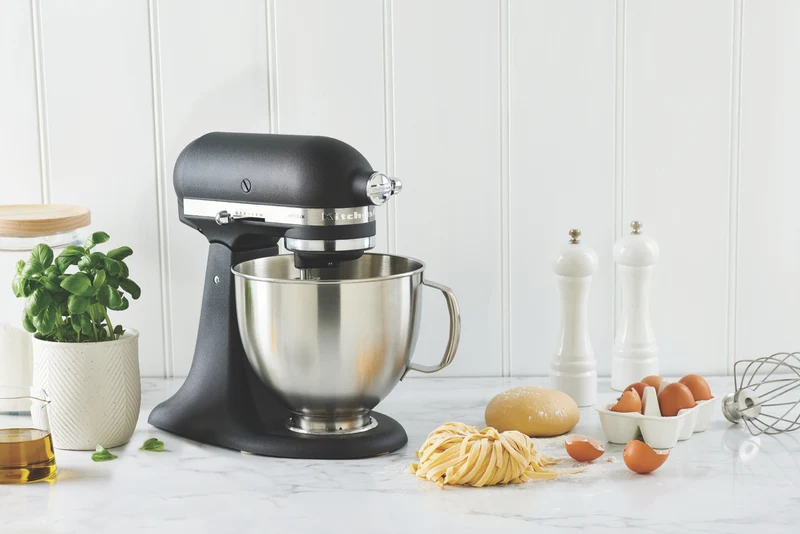 KitchenAid Artisian Stand Mixer Matt Black