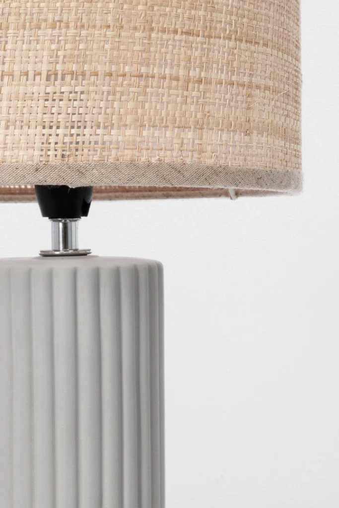 Lampada da Tavolo in Ceramica con Paralume in Rafia - AMIR