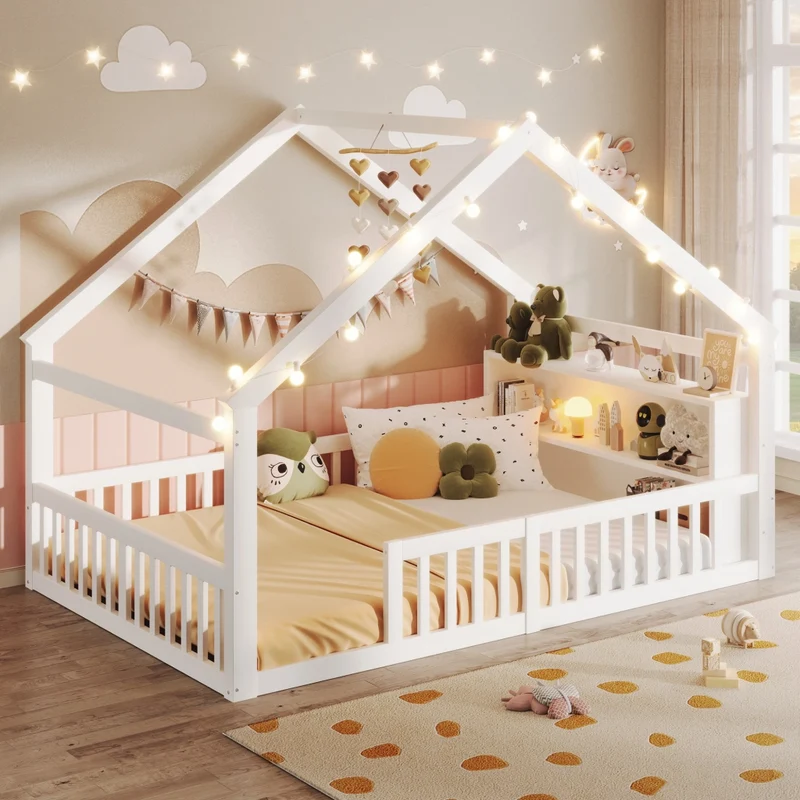 Letto a casetta per bambini 140 x 190 cm con sponde; lucine LED e scaffali laterali; bianco