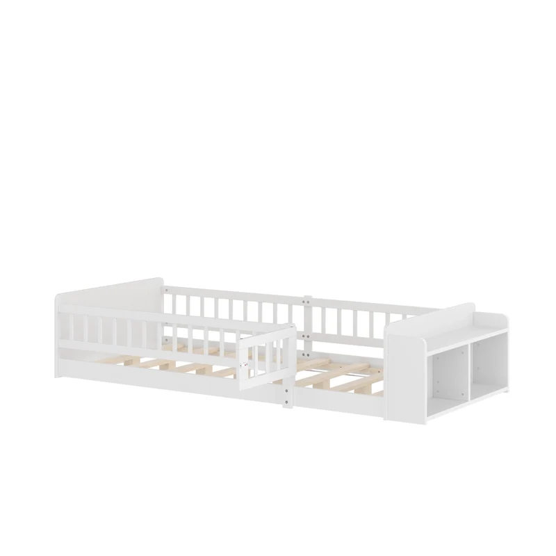 Letto per bambini 90x200 cm in legno di pino bianco con scaffali aperti e cancello apribile