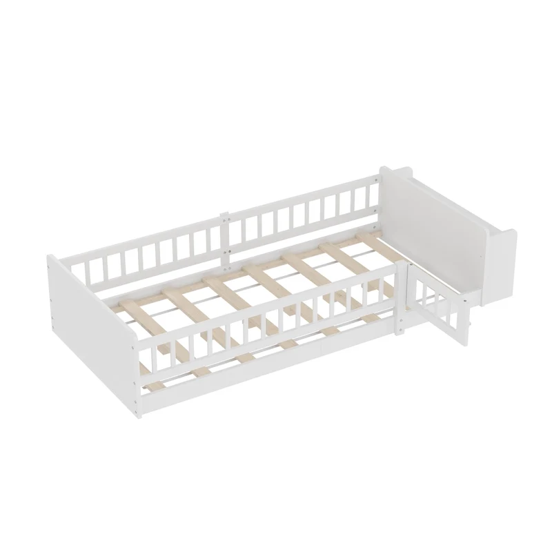 Letto per bambini 90x200 cm in legno di pino bianco con scaffali aperti e cancello apribile