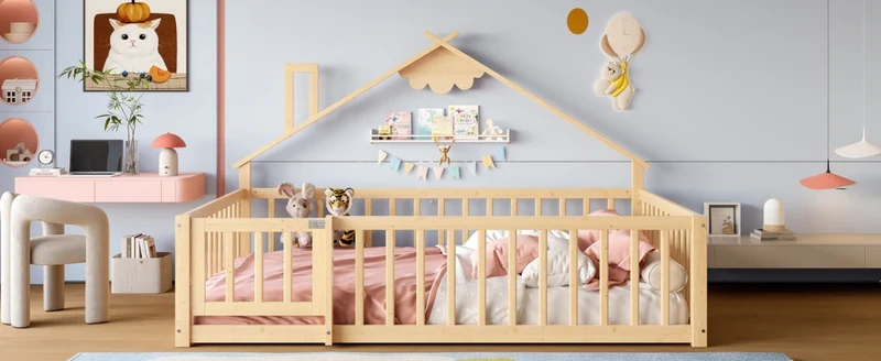 Letto casetta per bambini 90x190 cm in legno di pino; con sponda di sicurezza; naturale
