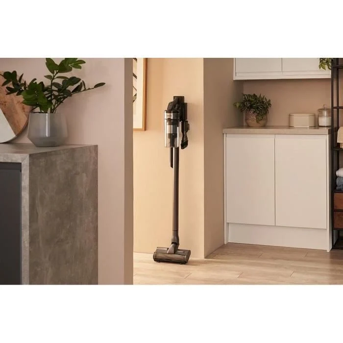 SAMSUNG Jet 75E Complete VS20B75CR5 - Scopa senza fili - Potenza 200 AW - Autonomia 60 min - Stazione a muro - 3 spazzole