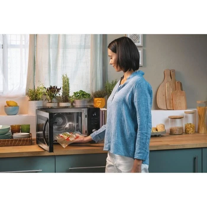 CMCA29EDLB Microonde combinato 29 L MO: 1000 W - Grill: 1000 W - Cavità in acciaio inossidabile - UI digitale Funzione bassa temperatura