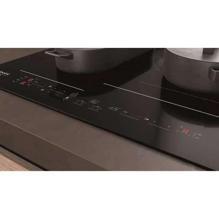 HOTPOINT HB2760BNE - Piano cottura a induzione - 3 zone - 7200W totali - L 59 cmX P 51 cm - Nero